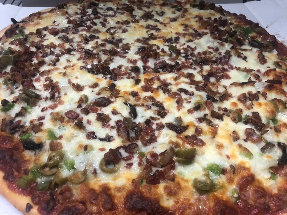 Order Everything Pizza - Large 14'' (16 Slices) food online from Pino's on Main Pizza store, Rockford on bringmethat.com
