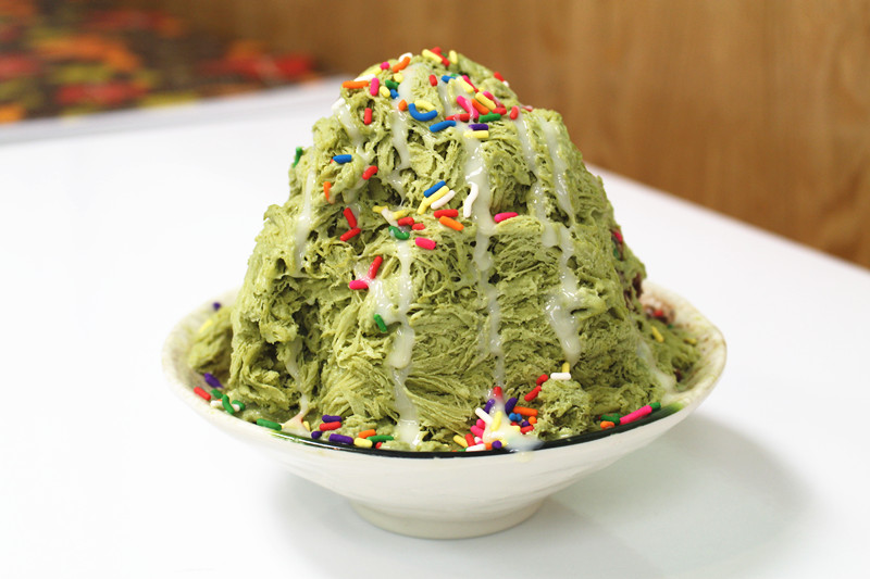 Order Matcha Snow Ice food online from Sunshine Ice store, Weehawken on bringmethat.com