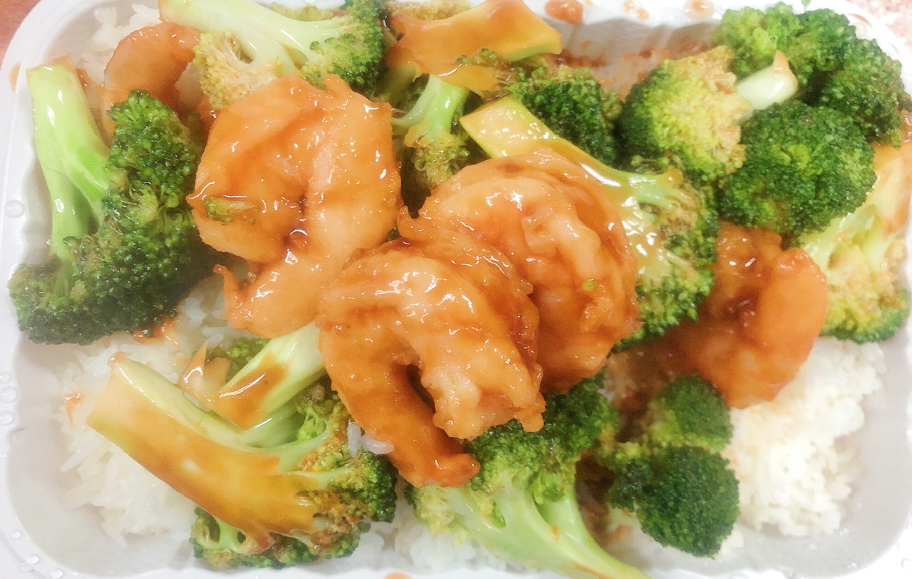 Order C21. Shrimp with Broccoli Combo 芥兰虾套餐 food online from Happy Garden Chinese Restaurant store, BRONX on bringmethat.com