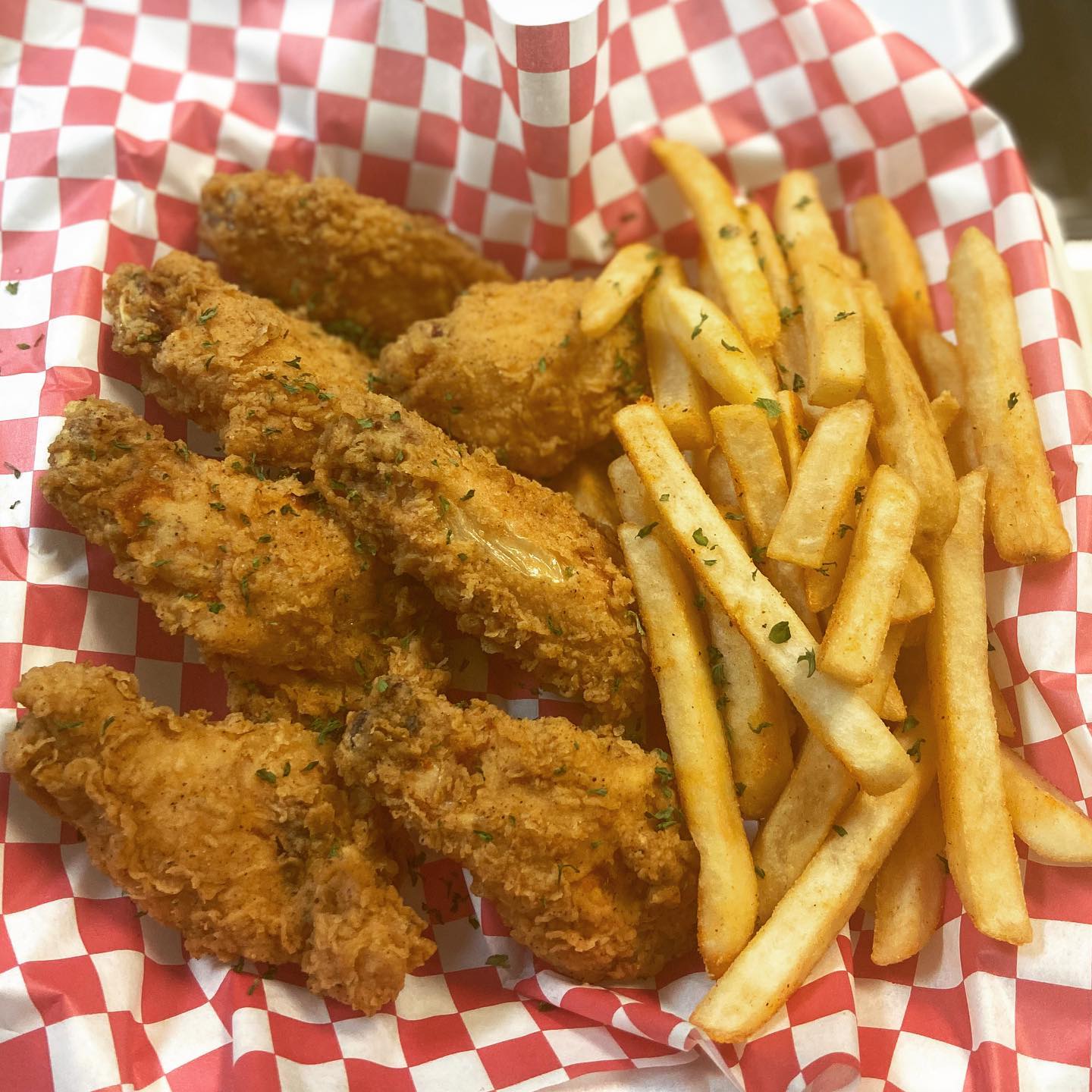 Order 4 Wings Plate Lunch food online from Mother Cafe Vii store, Saint Martinville on bringmethat.com