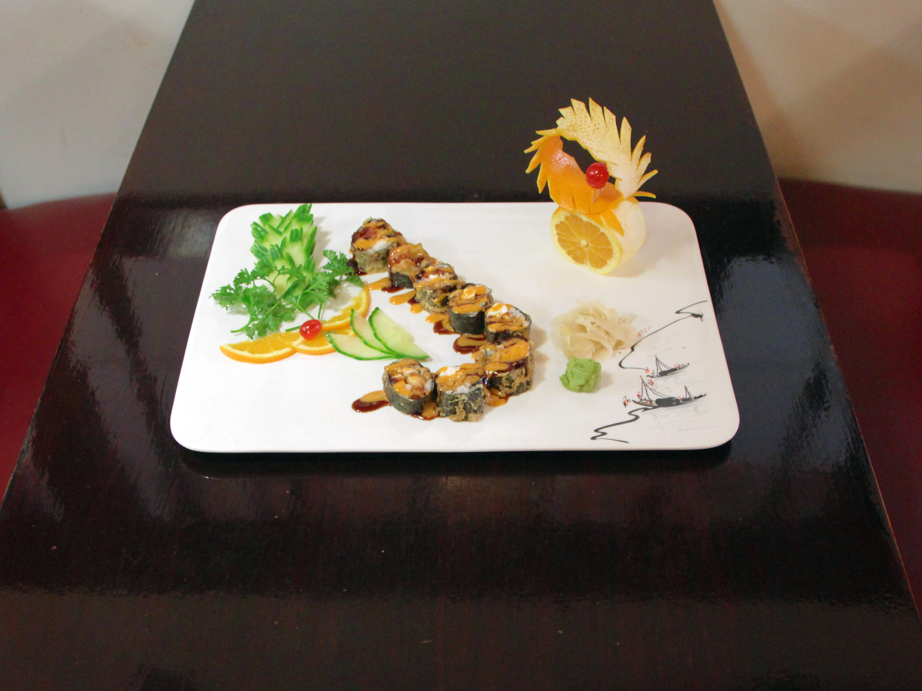 Order 8 Piece Titanic Roll food online from Sakura Japanese Hibachi & Sushi store, Reynoldsburg on bringmethat.com