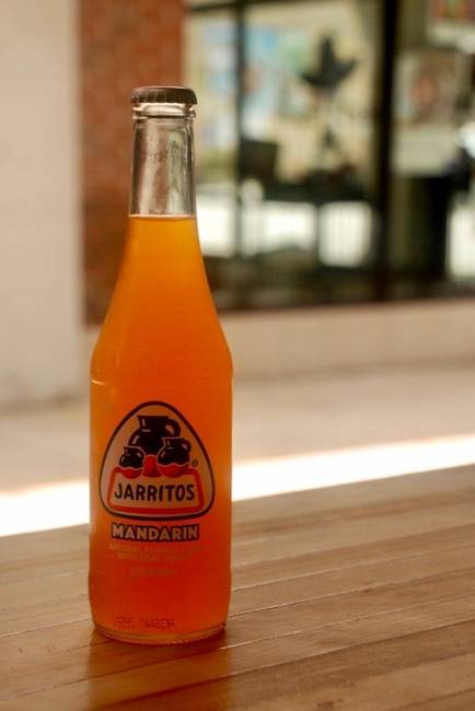 Order Mandarin Orange Jarritos food online from Flaco's Tacos store, Chicago on bringmethat.com