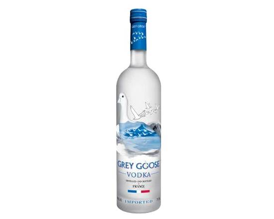 Order Grey Goose, 750mL vodka (40.0% ABV) food online from Mimi Liquor store, Joliet on bringmethat.com