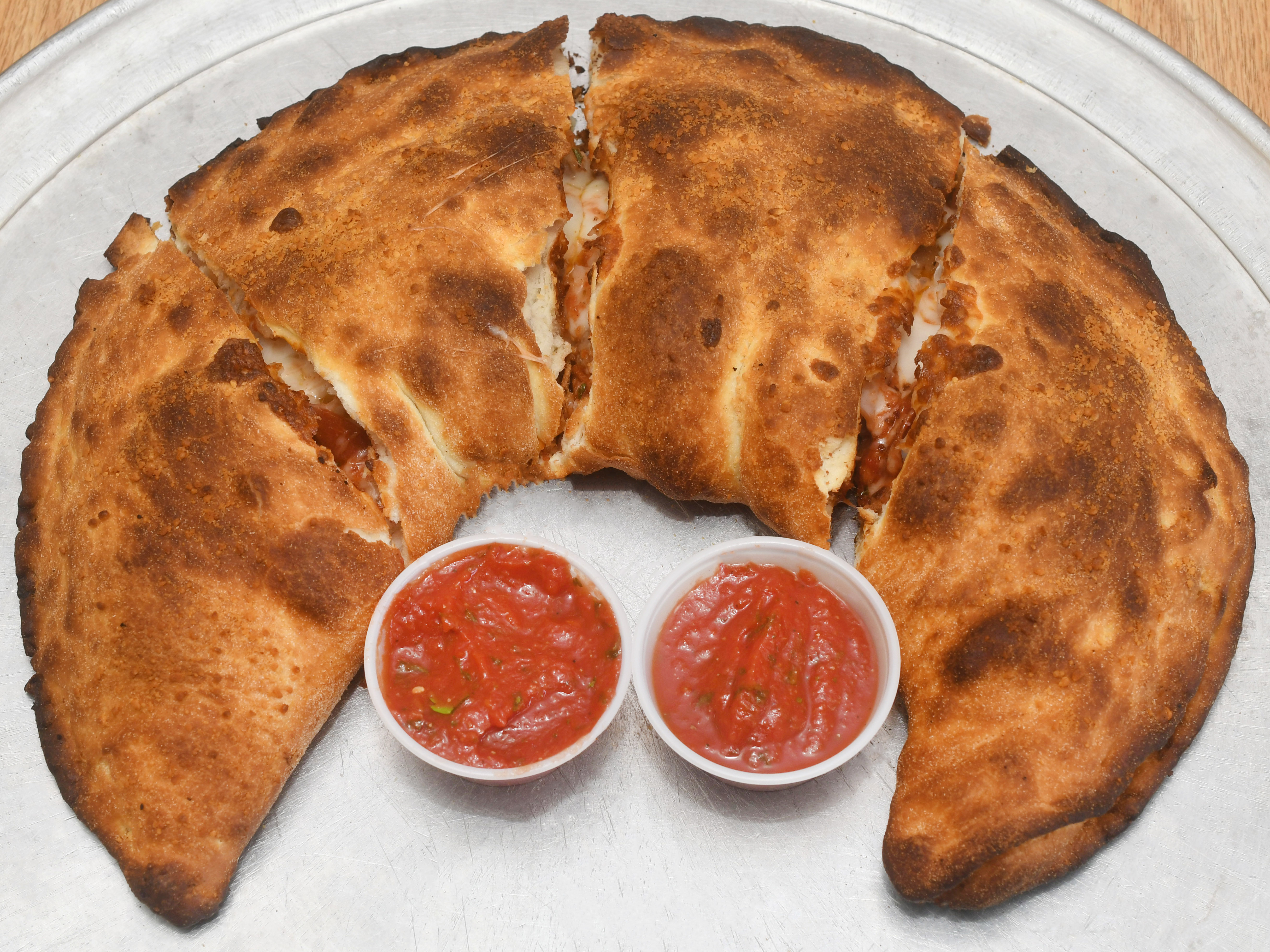 Order Mozzarella and Ricotta Calzone food online from Pizza store, Modesto on bringmethat.com