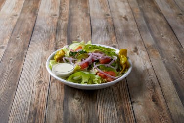 Order Garden Salad - Medium food online from Giant Pizza King store, Chula Vista on bringmethat.com
