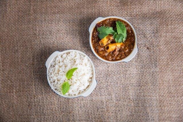 Order Amaravati Curry food online from Bawarchi Biryanis store, Ashburn on bringmethat.com