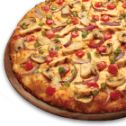 Order Chicken and Garlic Gourmet Pizza food online from Round Table Pizza store, Los Gatos on bringmethat.com