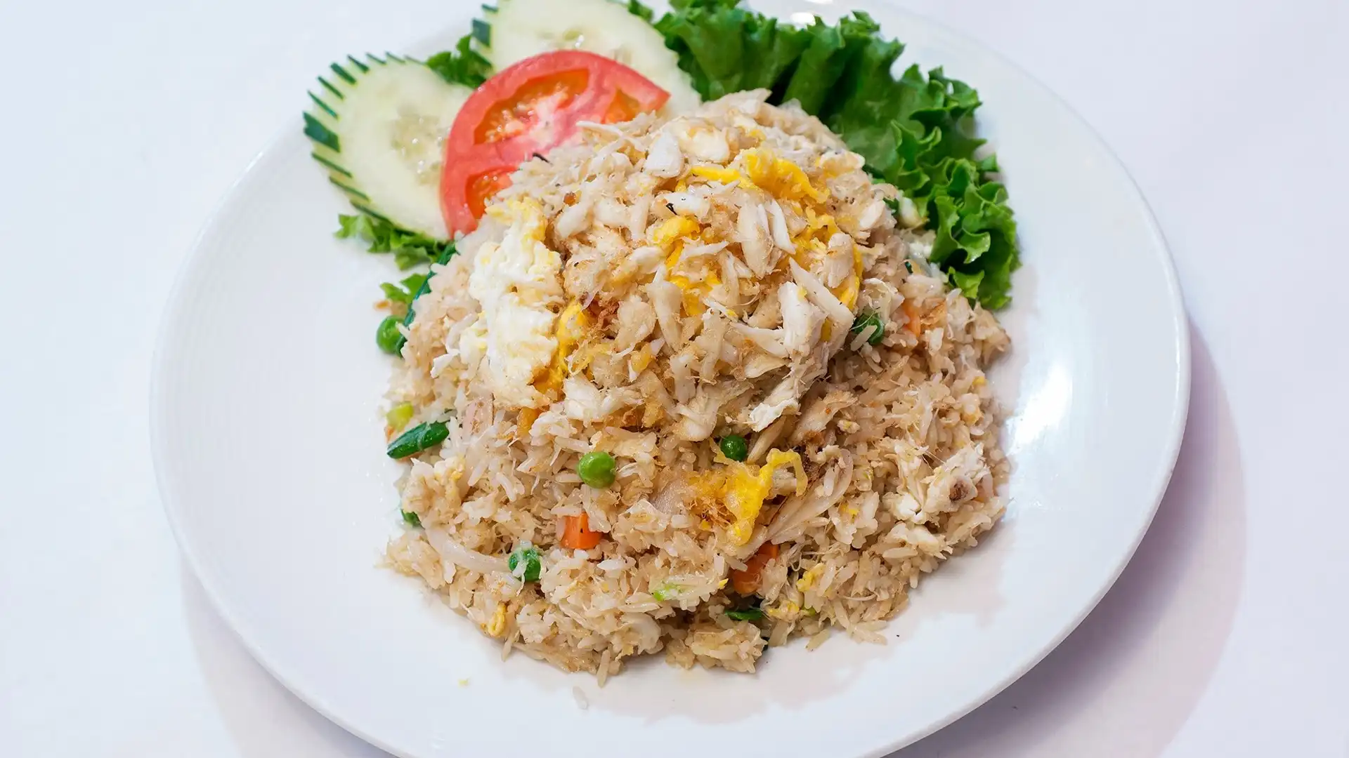Order Crab Fried Rice food online from Shana Thai store, Mountain View on bringmethat.com