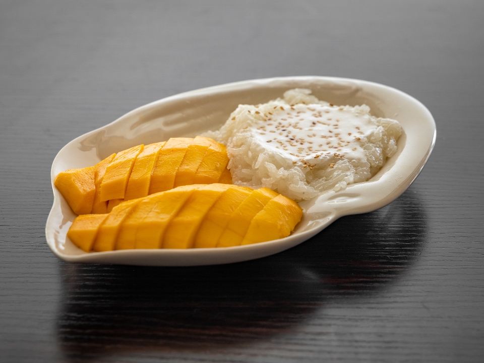 Order Mango With Sweet Sticky Rice food online from My Thai Restaurant store, La Habra on bringmethat.com
