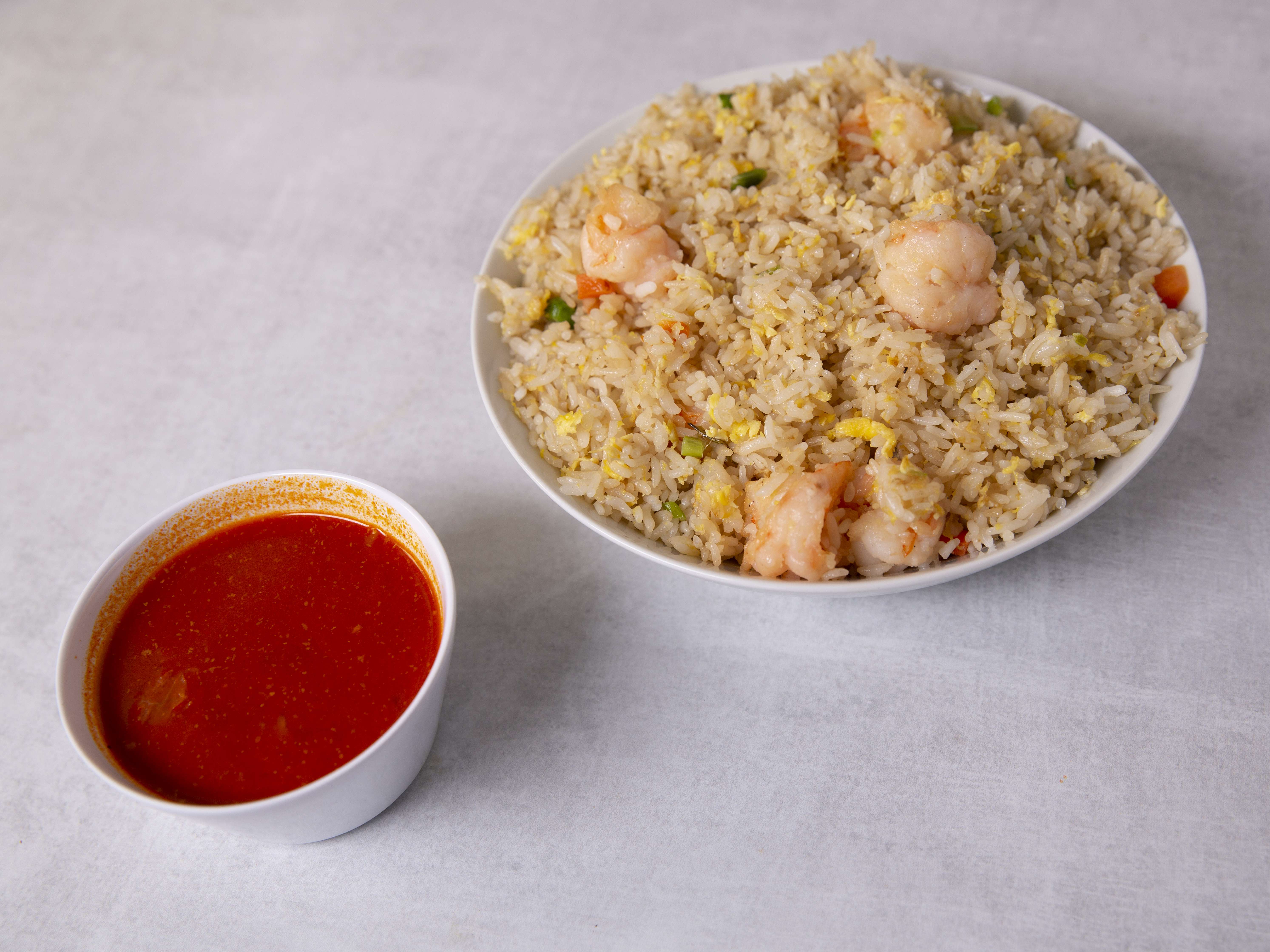 Order 26. Shrimp Fried Rice food online from Jin Chinese Kitchen store, Los Angeles on bringmethat.com