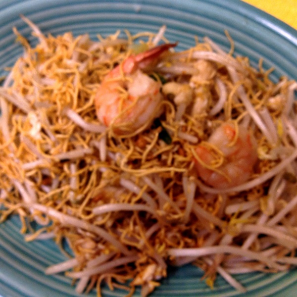 Order SN12. Crispy Pad Thai food online from Dokbua Thai Kitchen store, Brookline on bringmethat.com