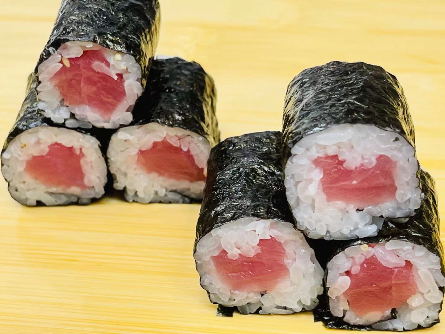 Order Tuna Maki food online from Nikki's Sushi store, Wilmington on bringmethat.com