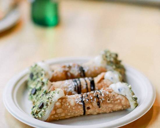 Order Cannoli food online from Cugino Forno store, Wilmington on bringmethat.com