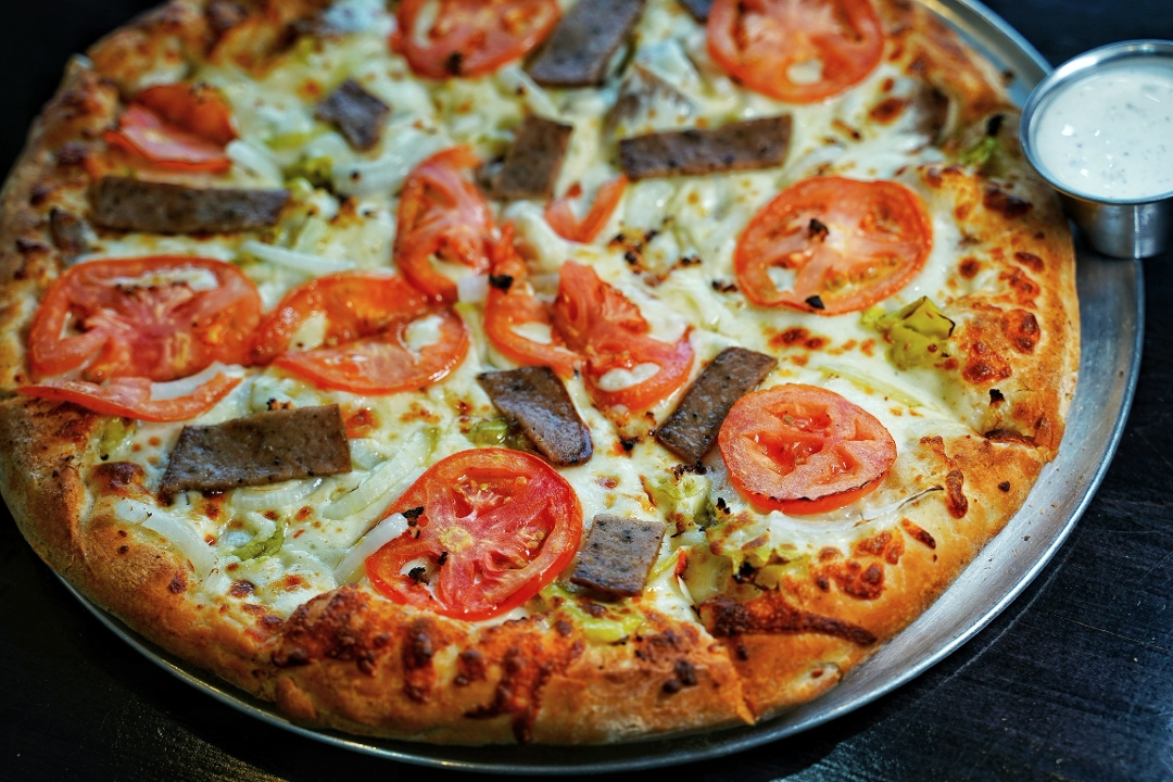 Order SM 10" GYRO food online from Daddyo's Pizza store, Houston on bringmethat.com
