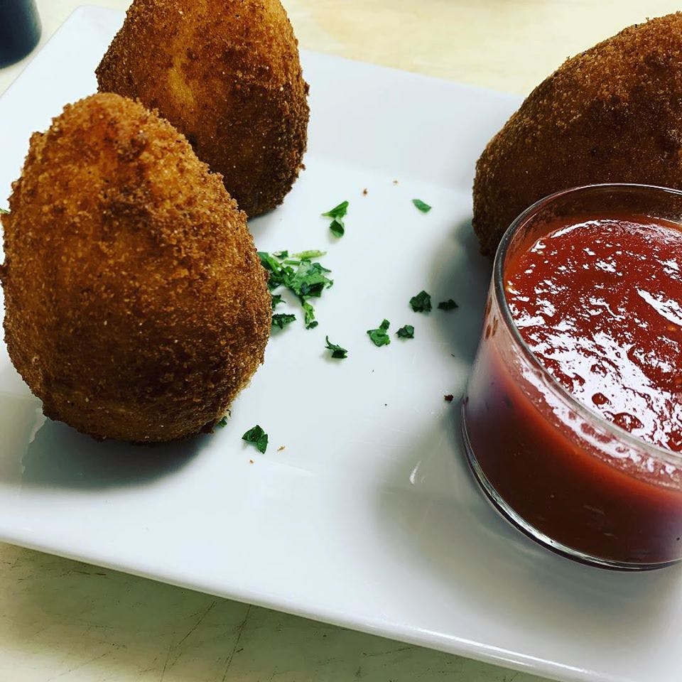 Order Potato Croquettes - Appetizer food online from Se7te Woodfire Pizza store, Totowa on bringmethat.com