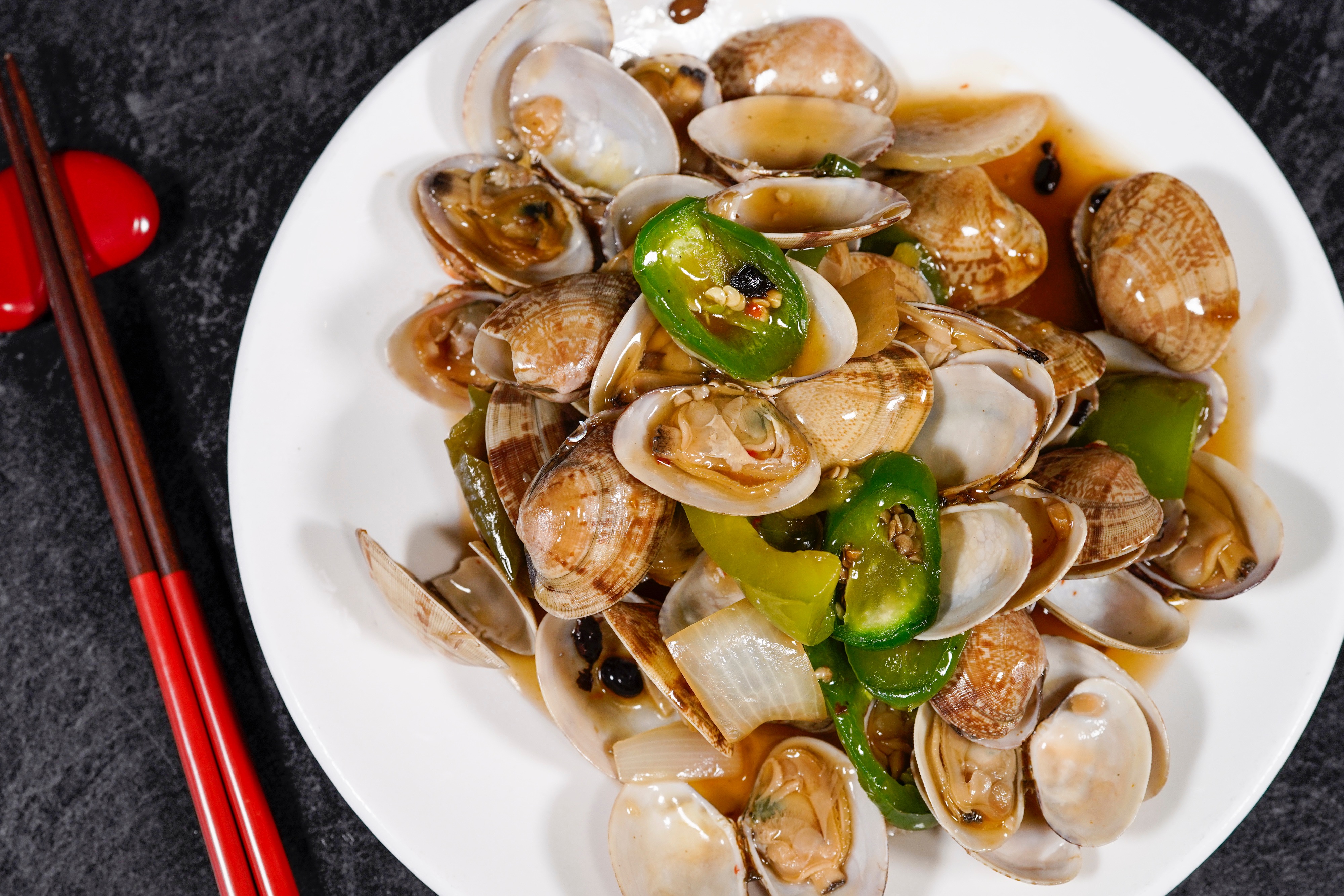 Order Spicy Stir-Fry Clams food online from Golden Koi Buffet store, Roseville on bringmethat.com