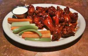 Order BBQ Wings food online from Murph's Restaurant & Bar store, Franklin Square on bringmethat.com