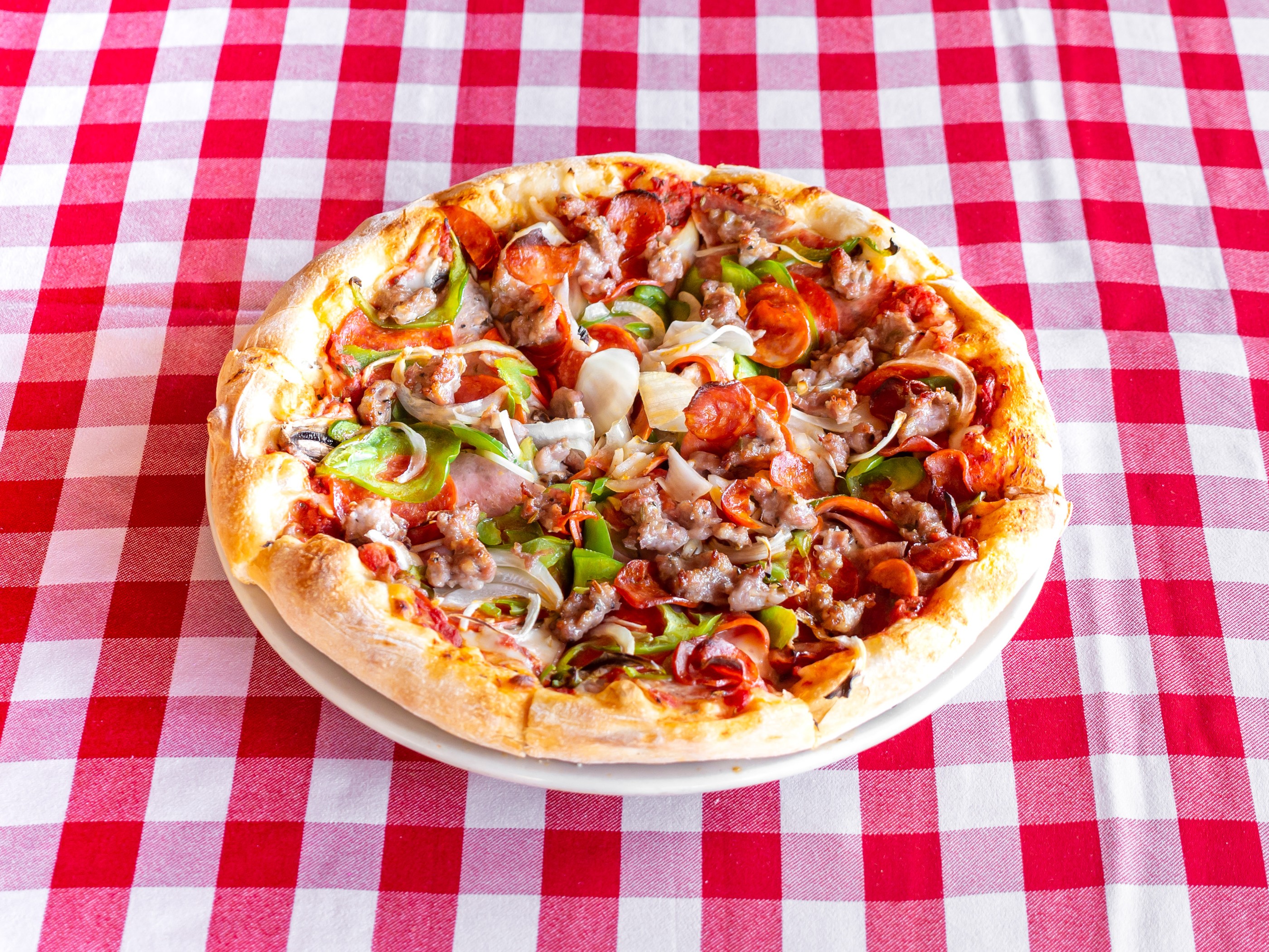 Order Frank's Fiasco Pizza food online from Giorgio store, San Jose on bringmethat.com