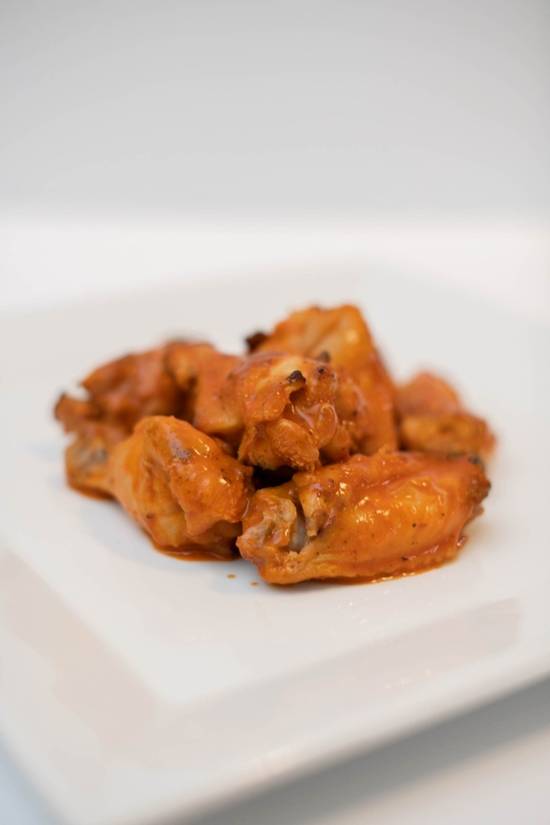 Order Side Of Wings food online from Hls Juice Bar & Grill store, Maplewood on bringmethat.com