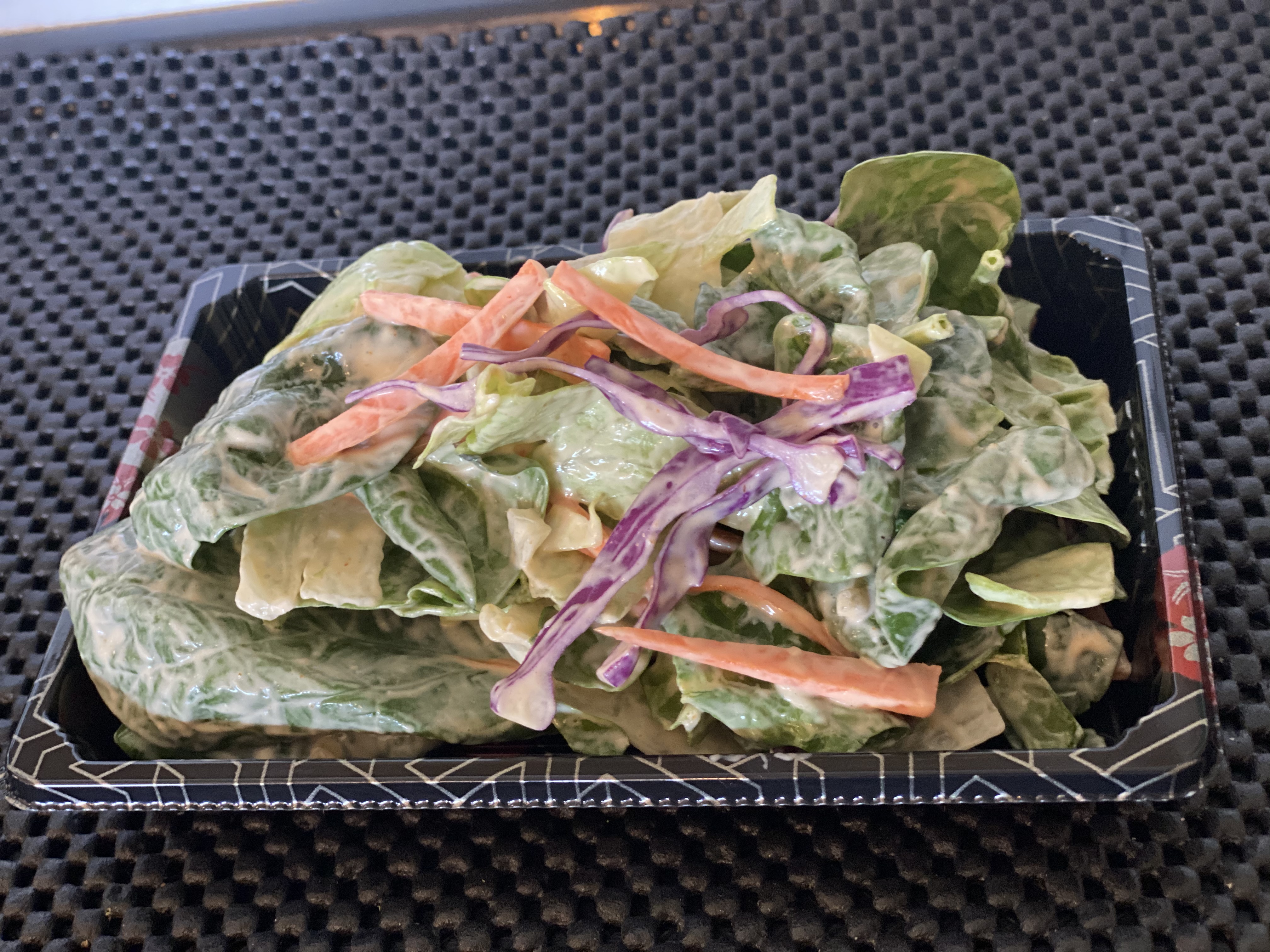 Order 33. Green Salad 蔬菜沙拉 food online from Tengu Sushi store, Newport on bringmethat.com