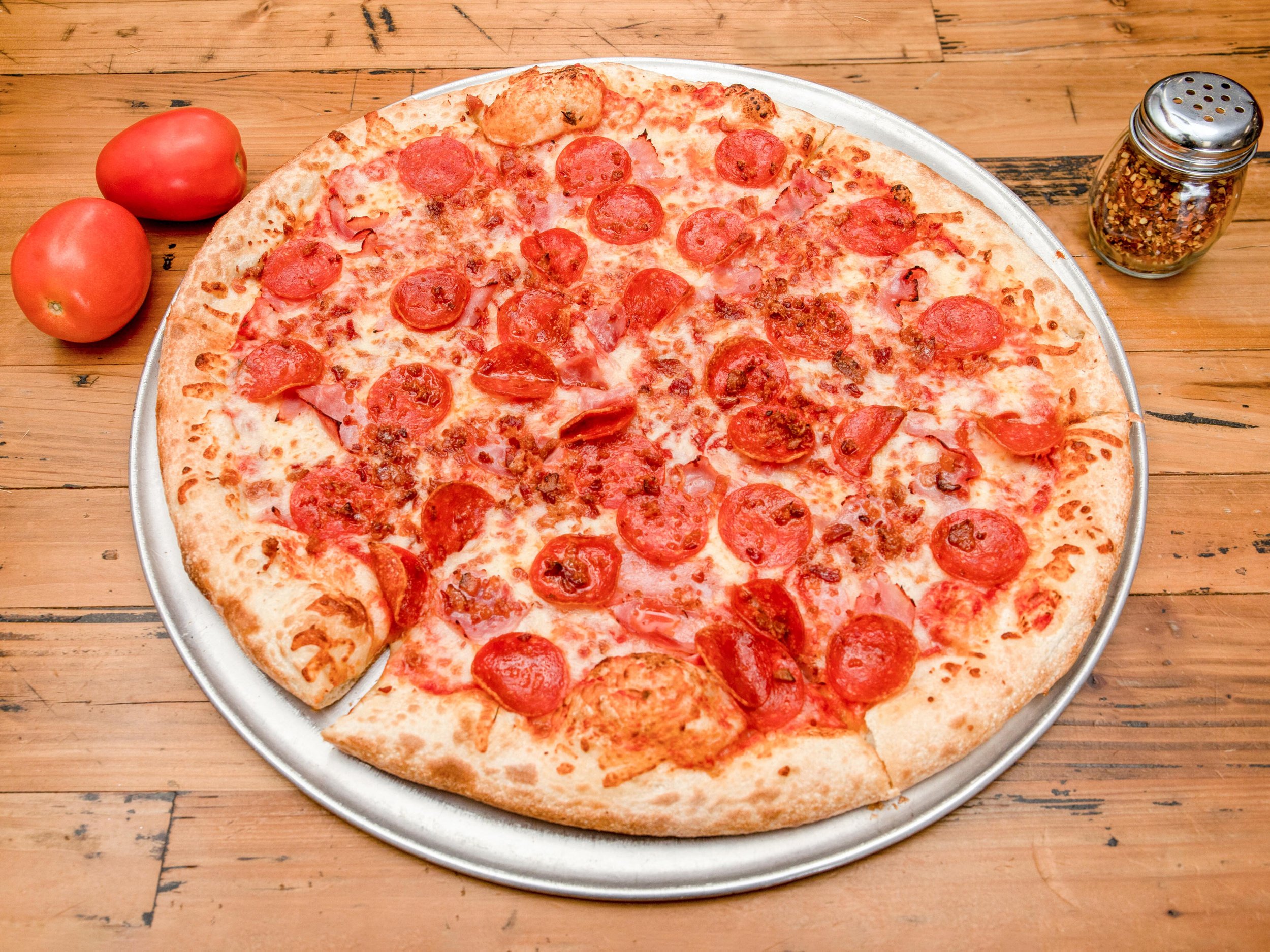 Order Meat Lover's Pizza food online from Fresco Pizzeria store, Wilmington on bringmethat.com