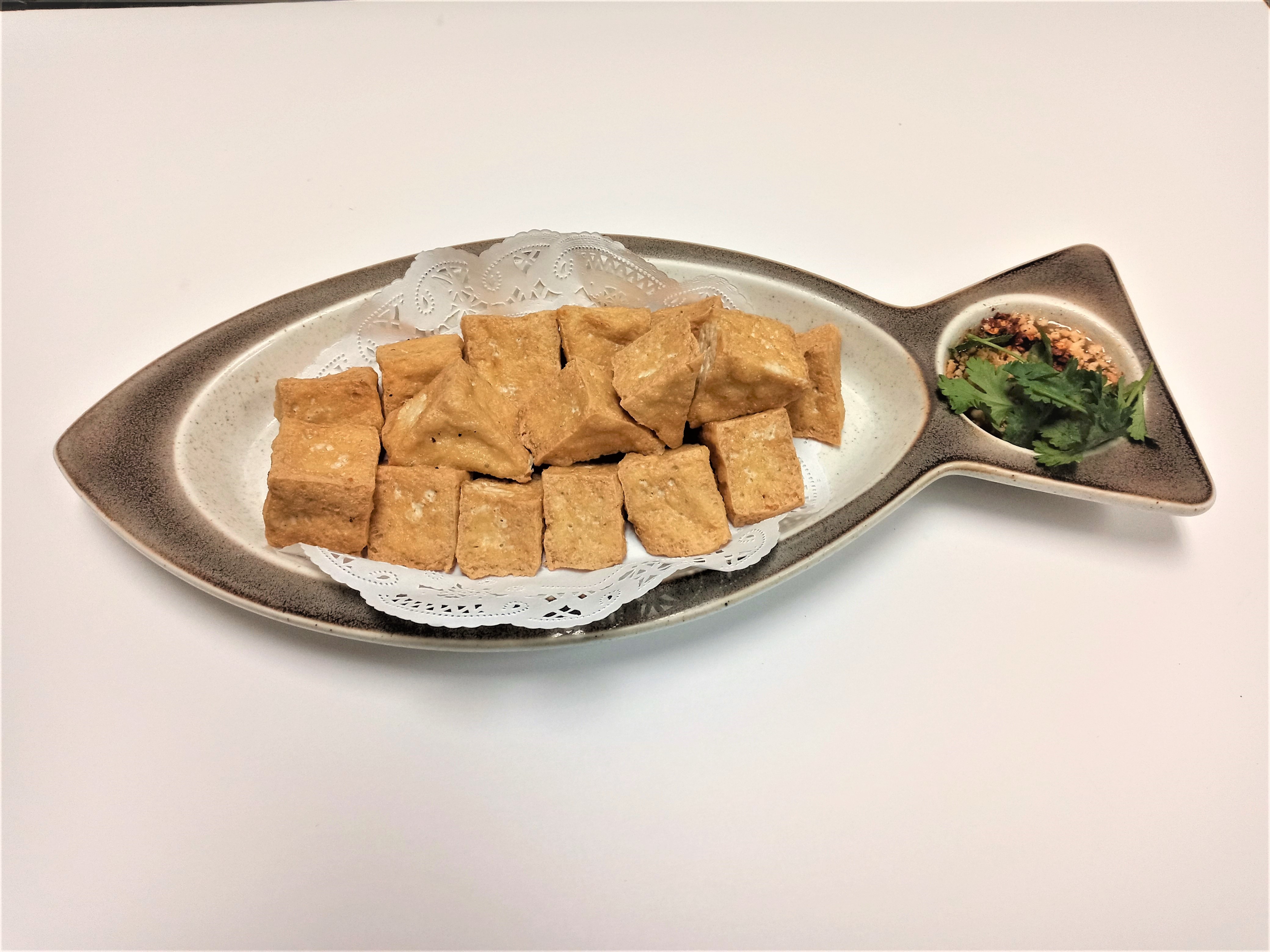 Order Fried Tofu food online from Thaitaste Restaurant store, Los Angeles on bringmethat.com