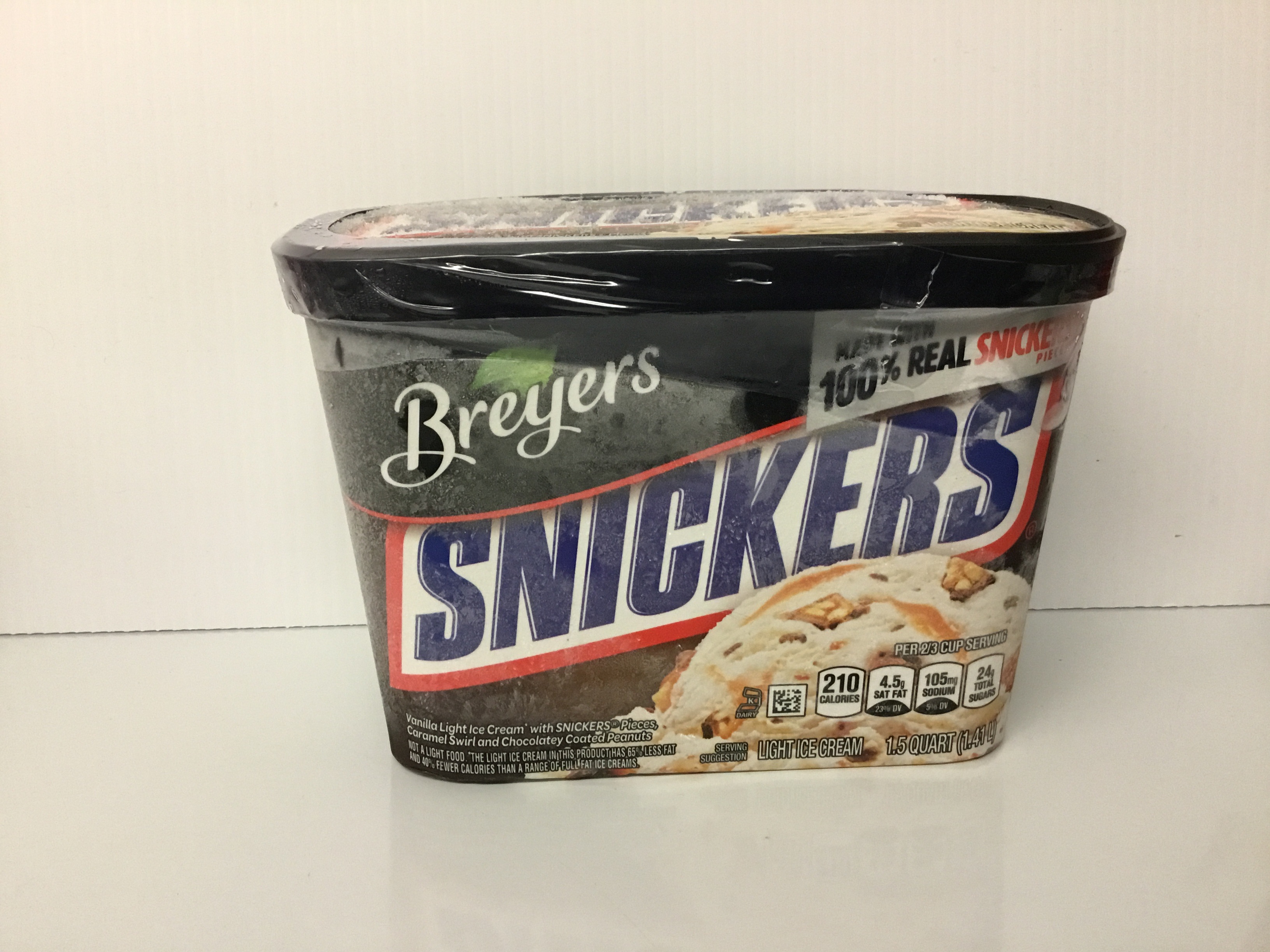 Order Breyer Snickers Ice Cream 1.5 quart food online from Just Dash It store, Englewood on bringmethat.com