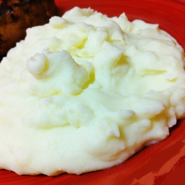 Order Mashed Potatoes food online from The Original Picken Chicken store, New Brunswick on bringmethat.com