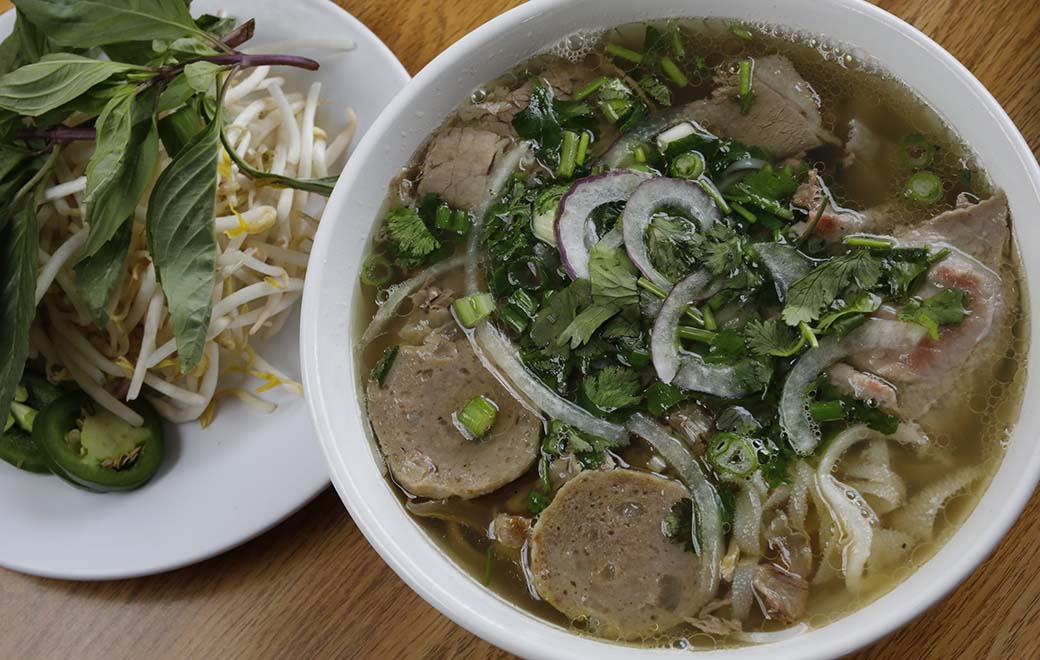 Order Combo BRISKET AND BEEF BALL NOODLE SOUP (Combo PHỞ NẠM, BÒ VIÊN) food online from Hello Saigon store, New York on bringmethat.com