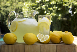 Order Lemonade food online from Tropical Flame store, Cleveland on bringmethat.com