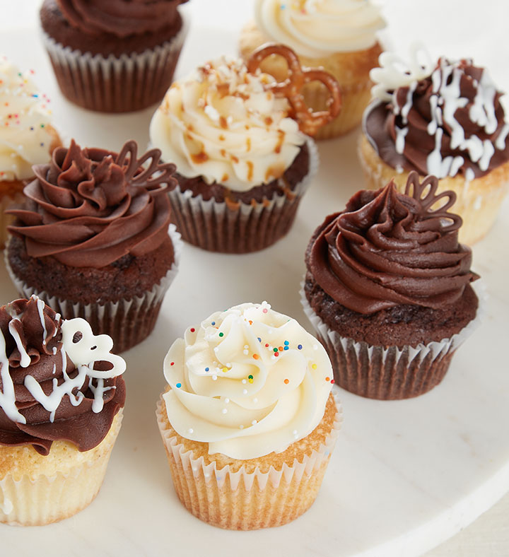 Order 6 choose your own Cupcakes food online from Kenzie Kakes store, Southington on bringmethat.com