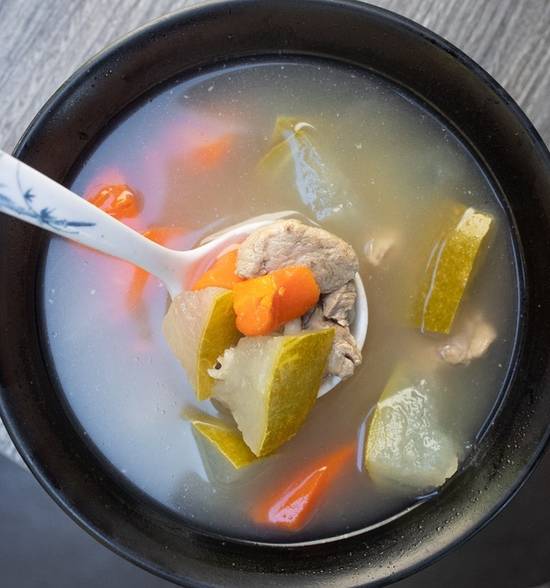 Order 老火靚湯 (大) Chef's Soup of the Day (Large) food online from Phoenix Kitchen store, Temple City on bringmethat.com