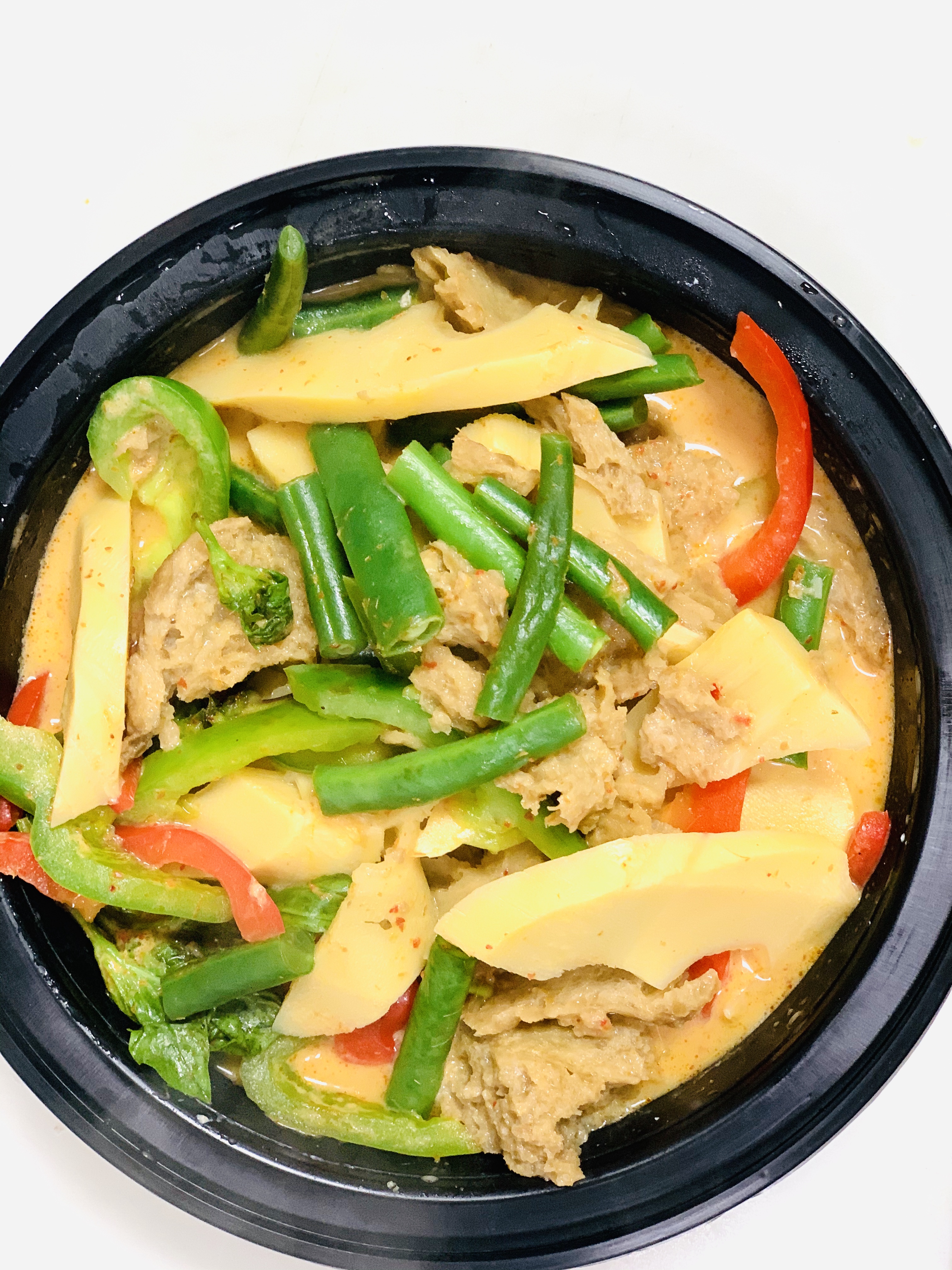 Order  Thai Red Curry food online from Thai Aroy Dee store, Drexel Hill on bringmethat.com