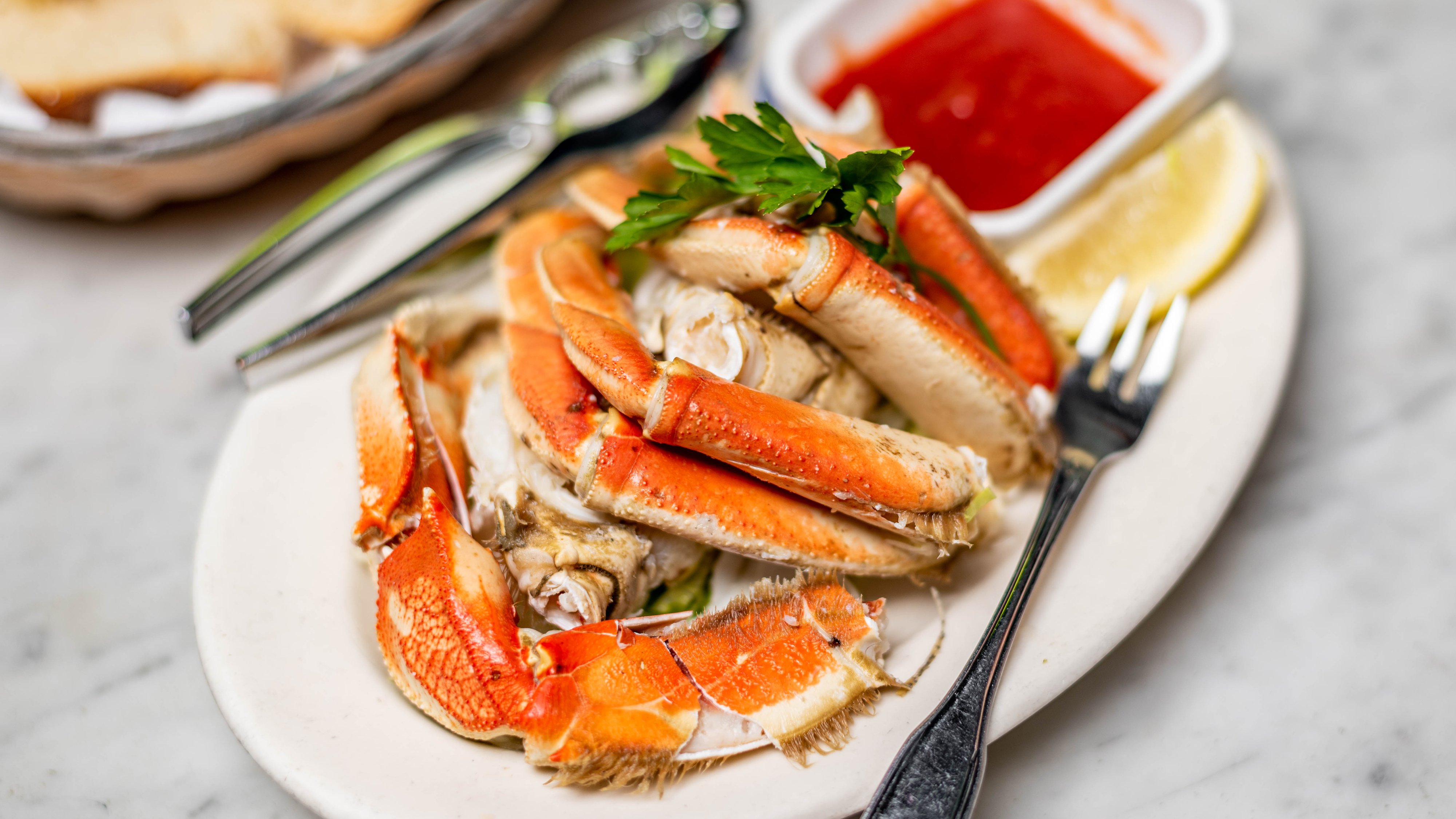 Order Cold Cracked Dungeness Crab food online from Sotto Mare Oysteria & Seafood store, San Francisco on bringmethat.com