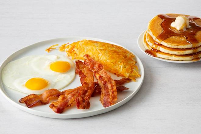 Order Classic Breakfast: Four Strips of Bacon & Eggs* food online from Bakers Square - Highland Park store, Saint Paul on bringmethat.com