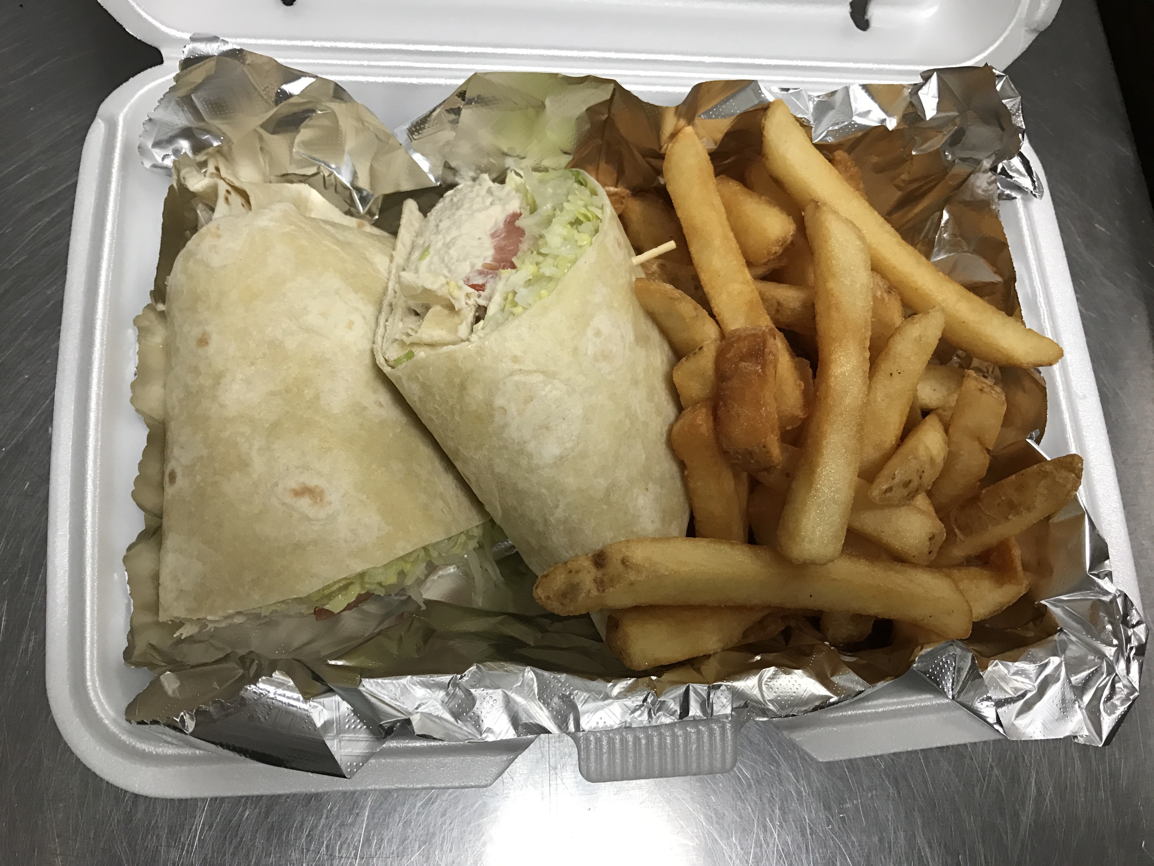Order Tuna Wrap food online from Township Line Pizza store, Drexel Hill on bringmethat.com