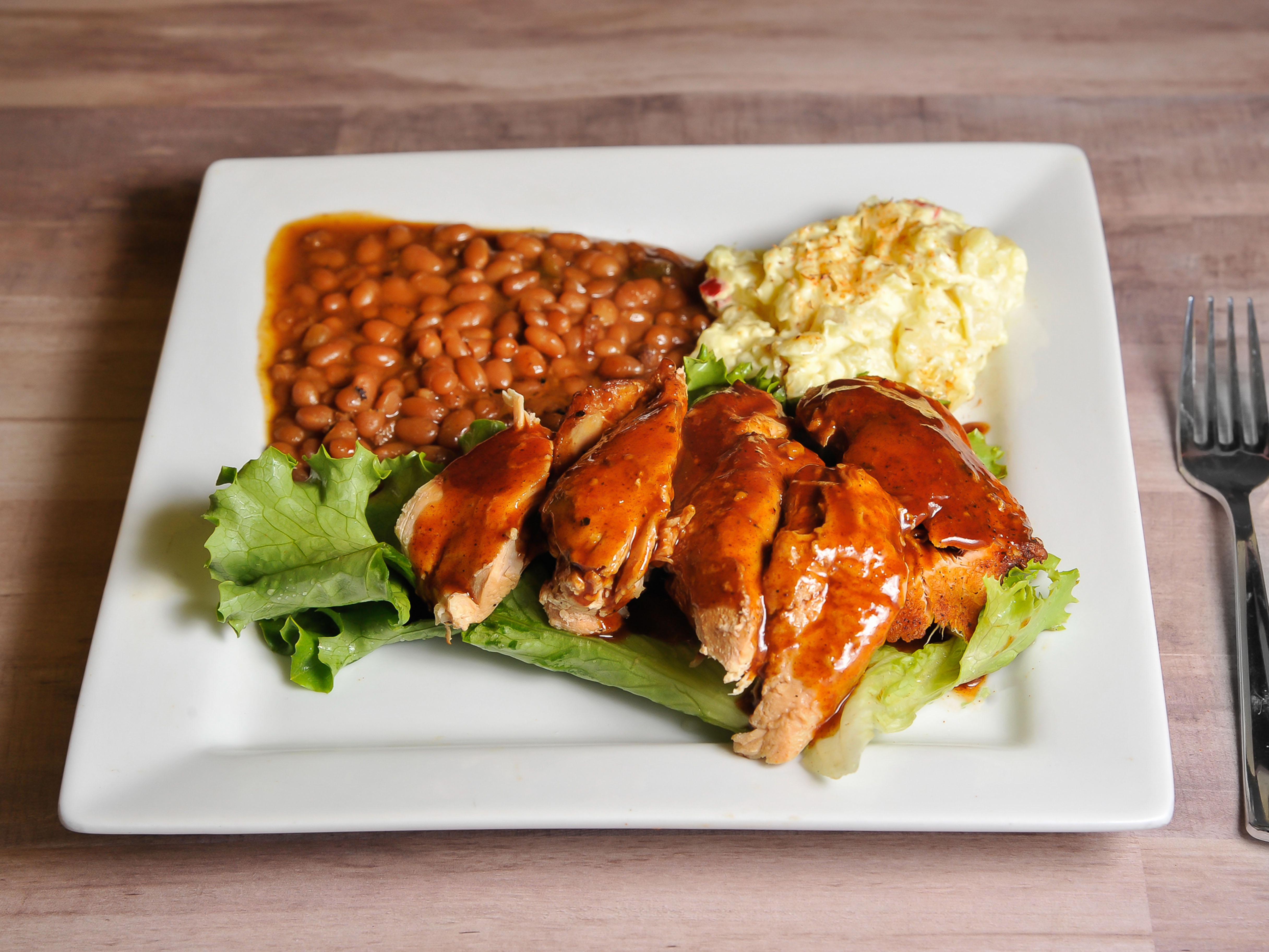 Order BBQ Chicken food online from Magnolia Bbq & Fish store, Forest Park on bringmethat.com