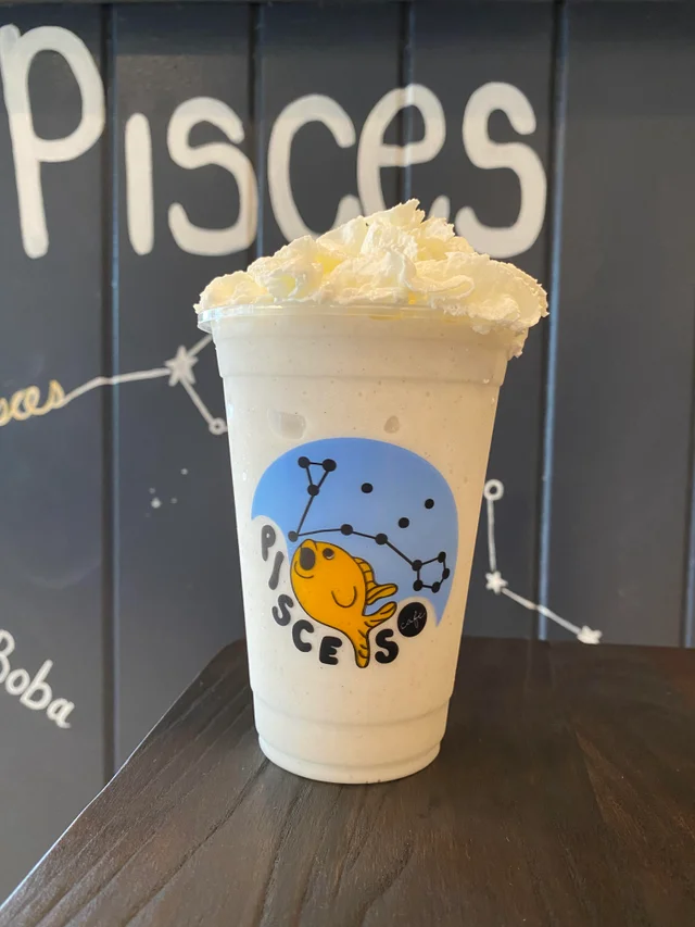 Order Vanilla Bean Ice Blended food online from Pisces Cafe Boba & Tea store, Lisle on bringmethat.com