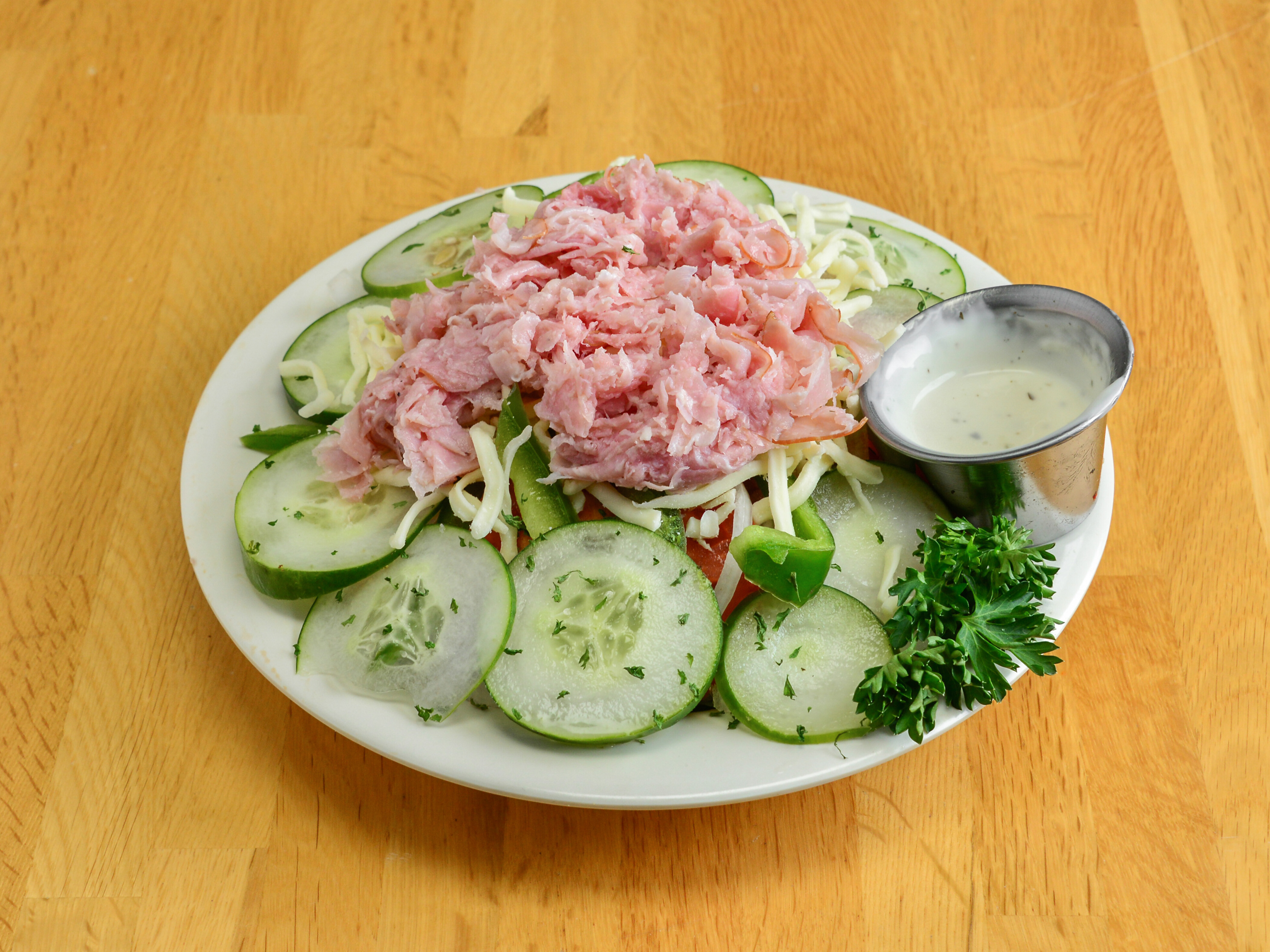 Order Chef Salad food online from Grumpy Gary Grill store, Huntington on bringmethat.com