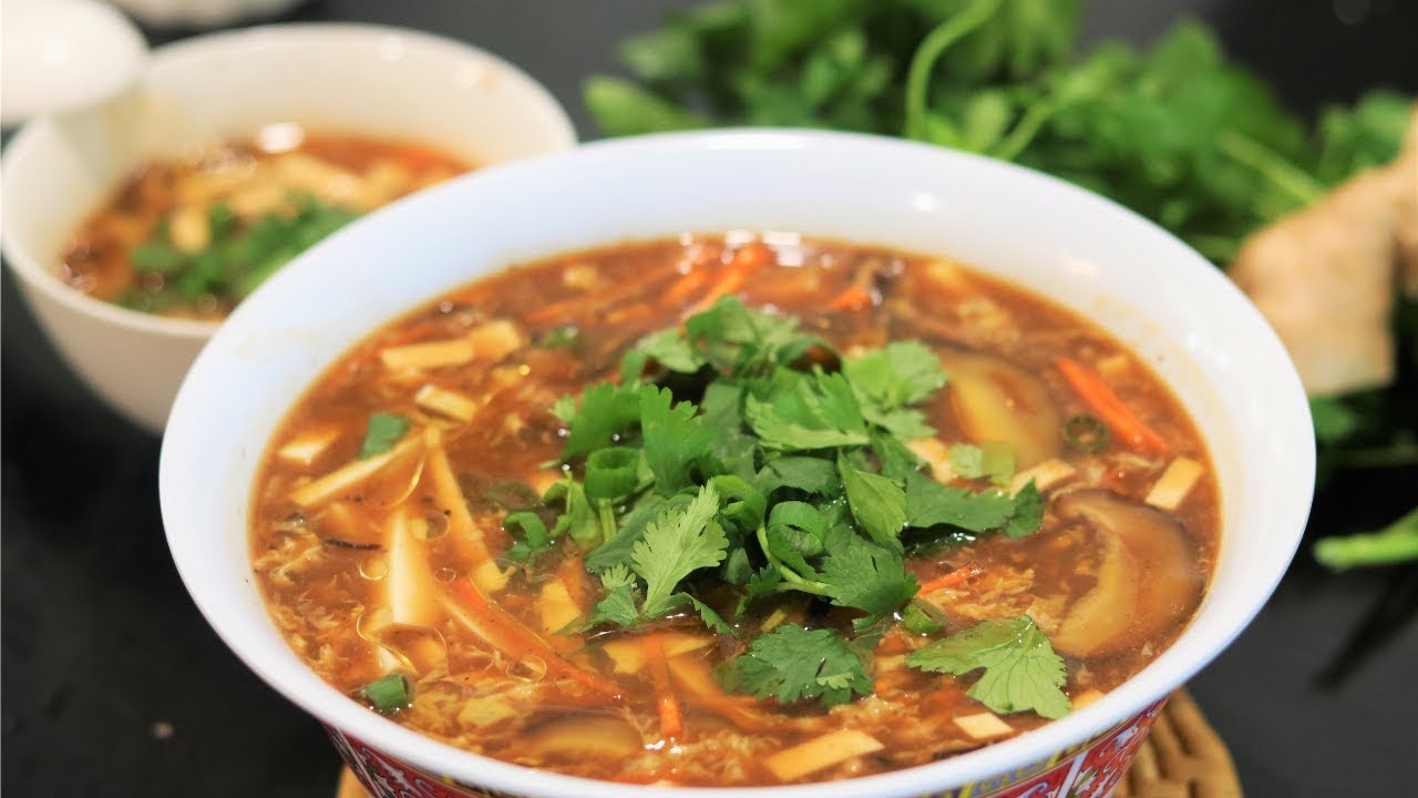 Order Hot Sour Soup food online from Shang Noodle store, Chicago on bringmethat.com