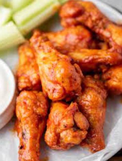 Order 6 pc Buffalo Wings - food online from Hightower Cafe store, Houston on bringmethat.com