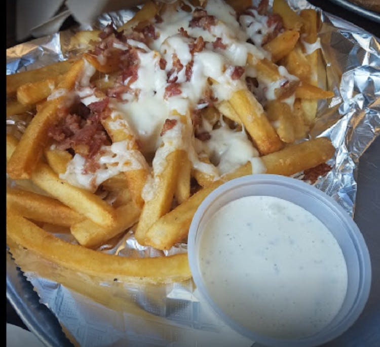 Order Bacon & Cheese Fries - Appetizer food online from Primo Pizza Ny Style store, Cary on bringmethat.com