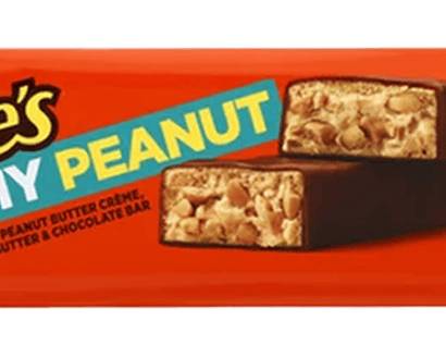 Order Reeses Crunchy Peanut King Size 3.2oz food online from Chevron Extramile store, Los Angeles on bringmethat.com