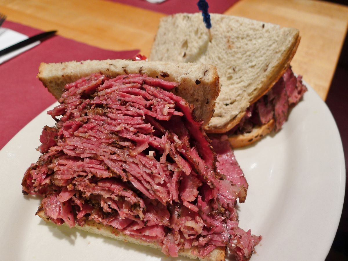 Order Pastrami Sandwich food online from Sam Market Deli And Grill store, Edgewater on bringmethat.com