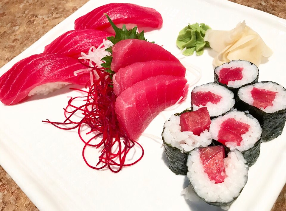 Order Tuna Lover food online from Sushi Shack store, Plano on bringmethat.com