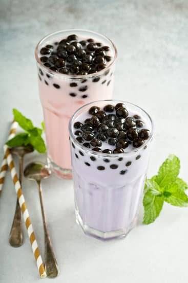 Order Smoothie with Popping Boba food online from Poke Burrito store, Oak Park on bringmethat.com
