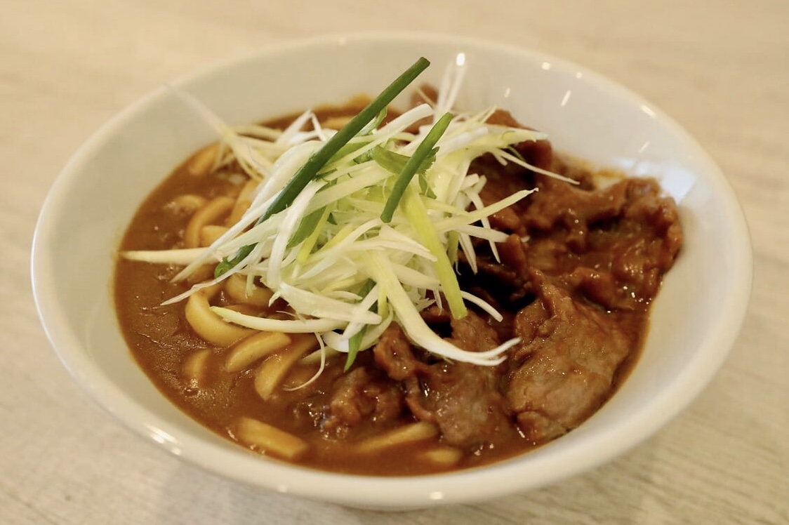 Order D7. Beef Curry Udon food online from Mooji Ramen store, Irvine on bringmethat.com