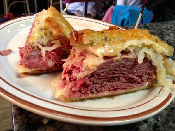 Order Reuben Sandwich food online from CELEBRITY DELLY store, Falls Church on bringmethat.com