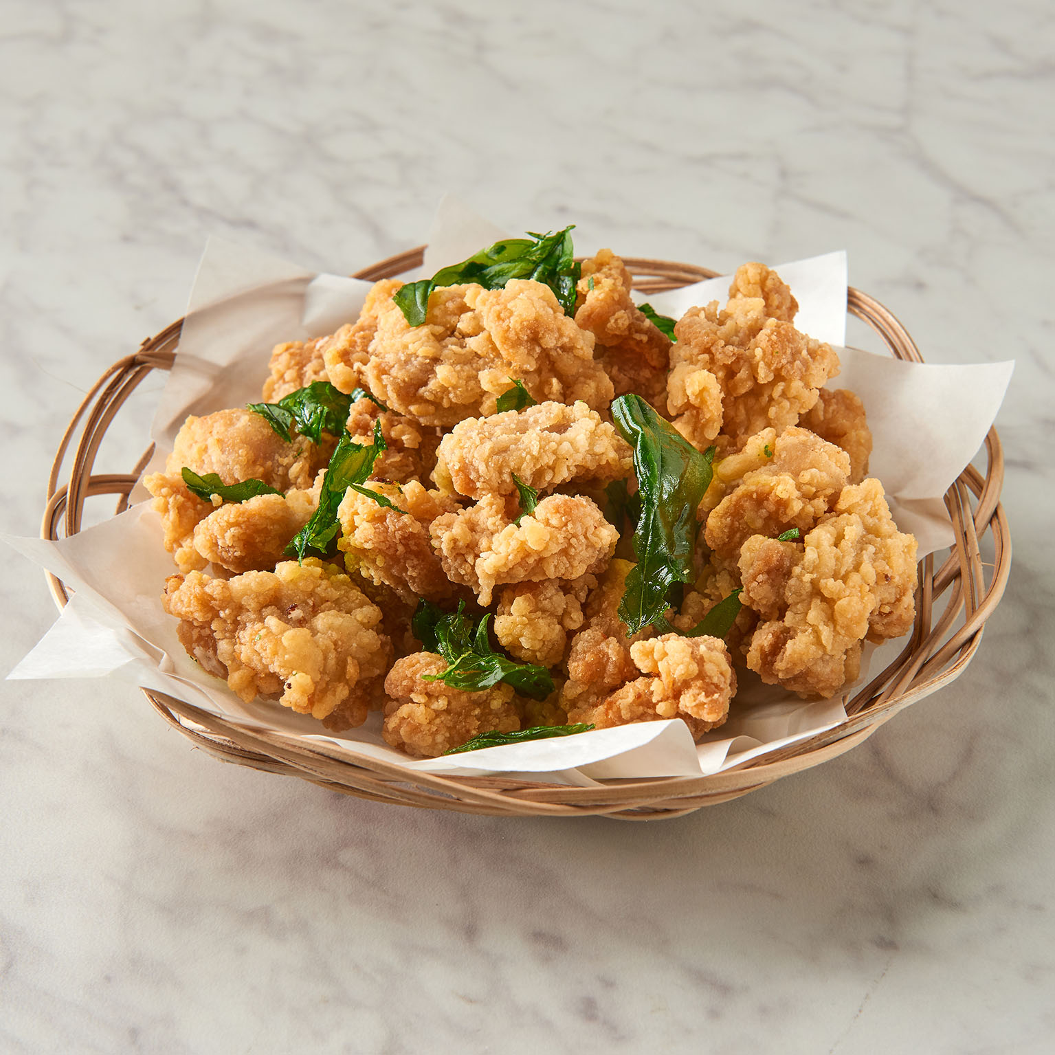 Order Taiwanese Popcorn Chicken 咸酥鸡  food online from MomenTea store, New York on bringmethat.com