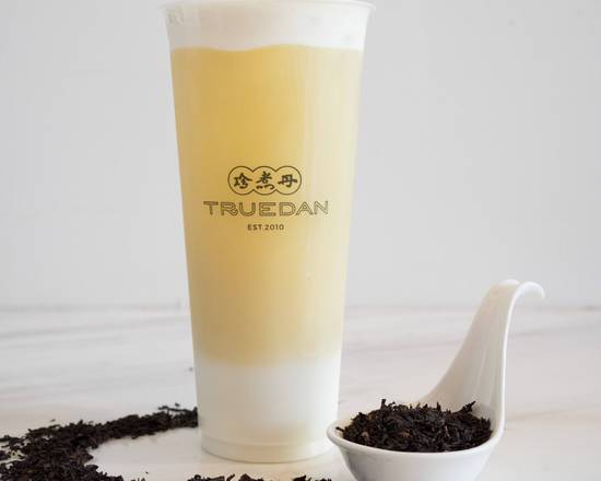 Order C4. Jasmine Green Tea Latte with Crema food online from Truedan Westlake store, Daly City on bringmethat.com
